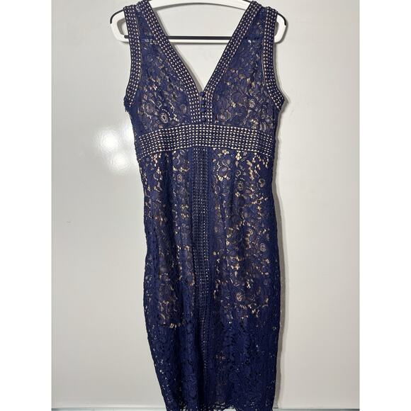 Bardot Morgan Front Slit Lace Cocktail Dress Navy Blue Women's Size 8 - Picture 4 of 5